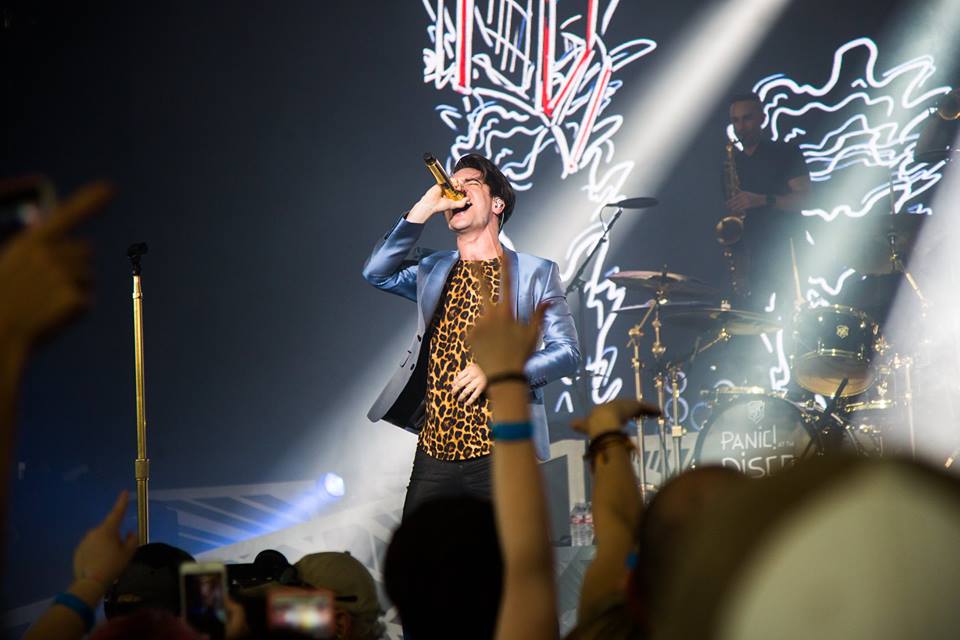 WATCH Panic! At The Disco's Summer Tour Week 1 Recap! Stage Right